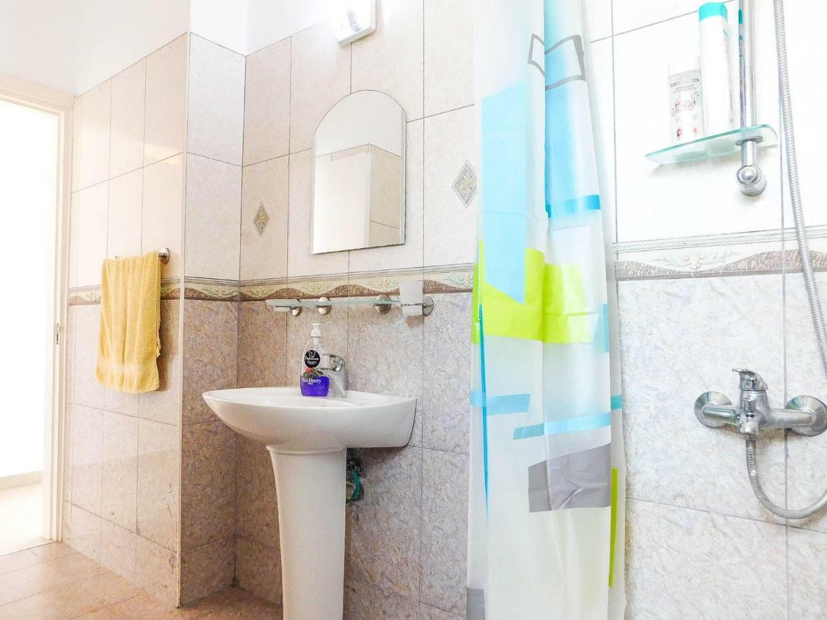 Rix Sunny Apartment *